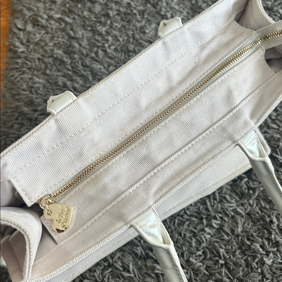 Betsey Johnson BRIDE Fabric Tote Bag White - Picture 9 of 13